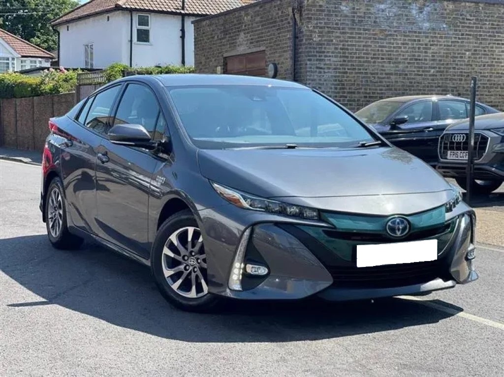 HYBRID Toyota Prius 1.8 VVT-h 8.8 kWh Business Edition Plus CVT (s/s) 5dr – 2019